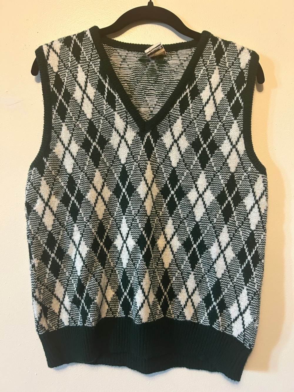 Classic Green & White Argyle Knit Vest - Men